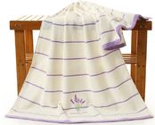 Embroidered Lavender Bath Towel For Adults , 70 * 140cm Oversized Bath Towels 