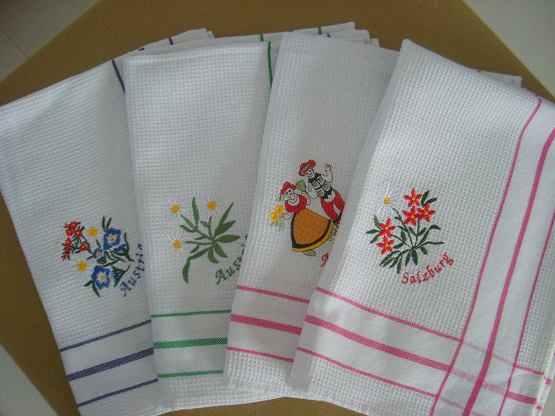 Cute Floral Tea Towels With Embroidered Logo , Custom Printed Tea Towels 