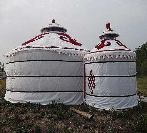 Wind Resistant Mongolian Yurt Tent With Circular Galvanized Steel Pipe Bracket