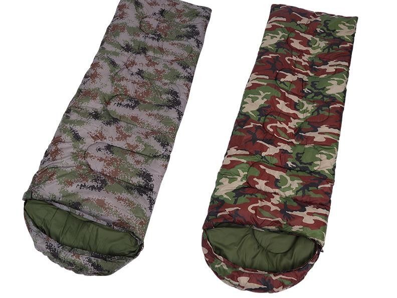 Camouflage Down Sleeping Bag With Pillow , Hiking Outdoor Sleeping Bags 